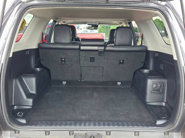 Used 2022 Toyota 4Runner Limited RWD image 11
