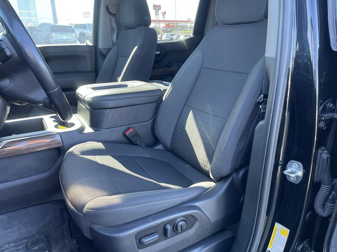 Used 2022 Chevrolet Silverado 1500 RST image 18