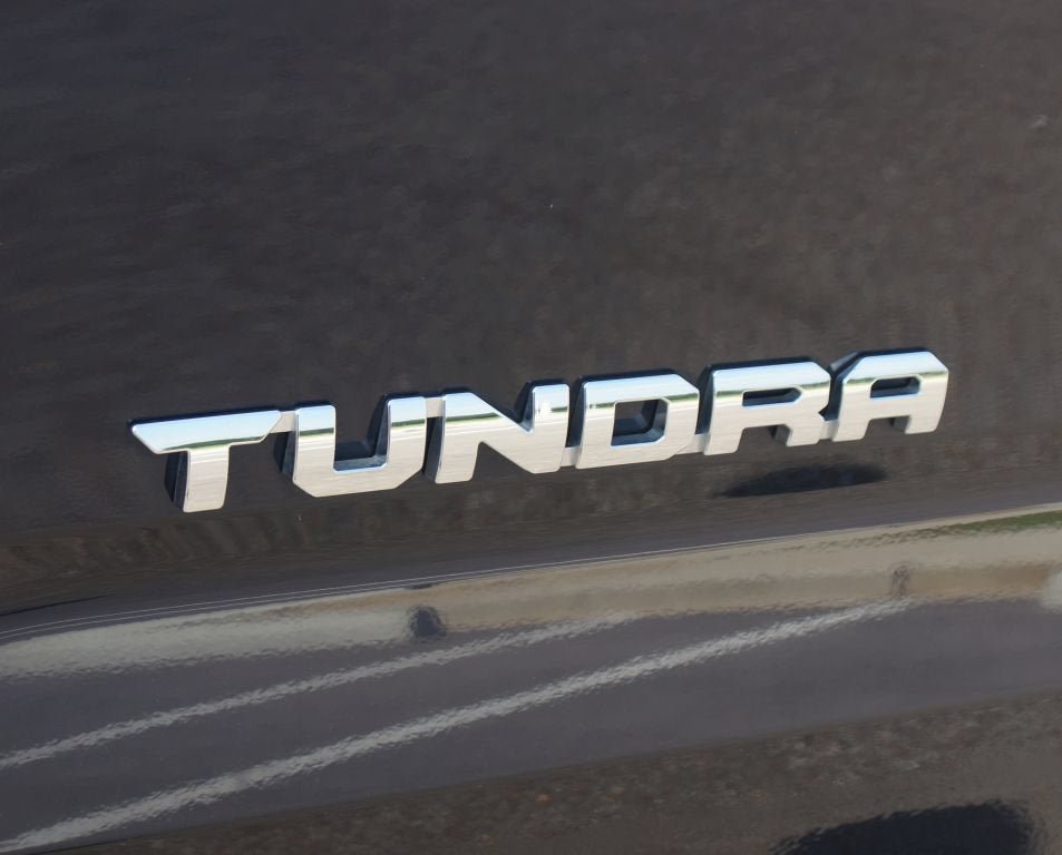 Used 2023 Toyota Tundra SR5 w/ SR5 Convenience Package RWD image 17