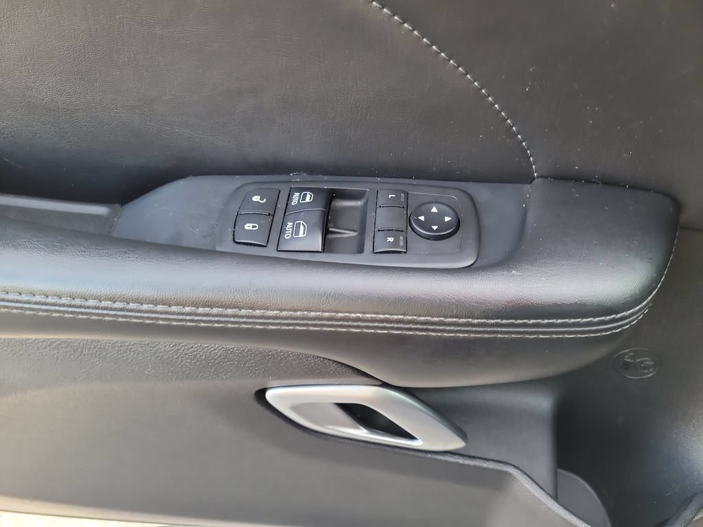 Used 2019 Dodge Challenger R/T w/ Plus Package RWD image 11