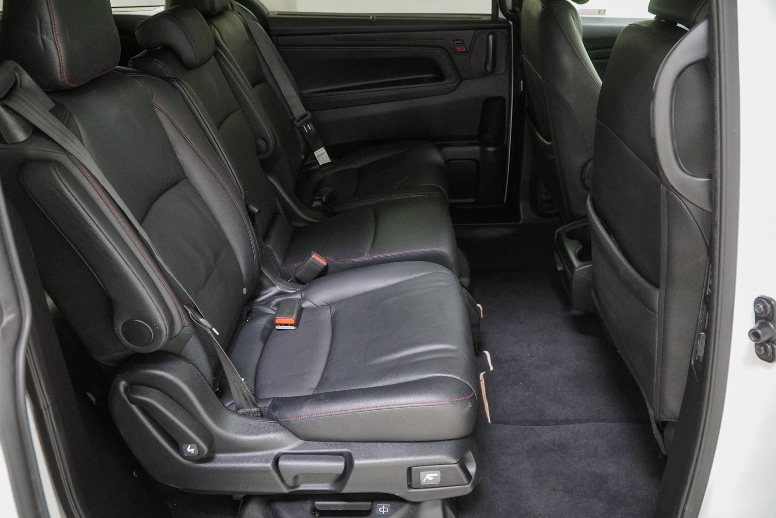 Certified 2024 Honda Odyssey Sport image 43