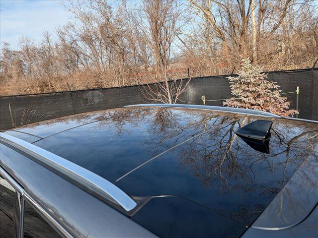 Certified 2022 Lincoln Corsair AWD w/ Premium Package image 23