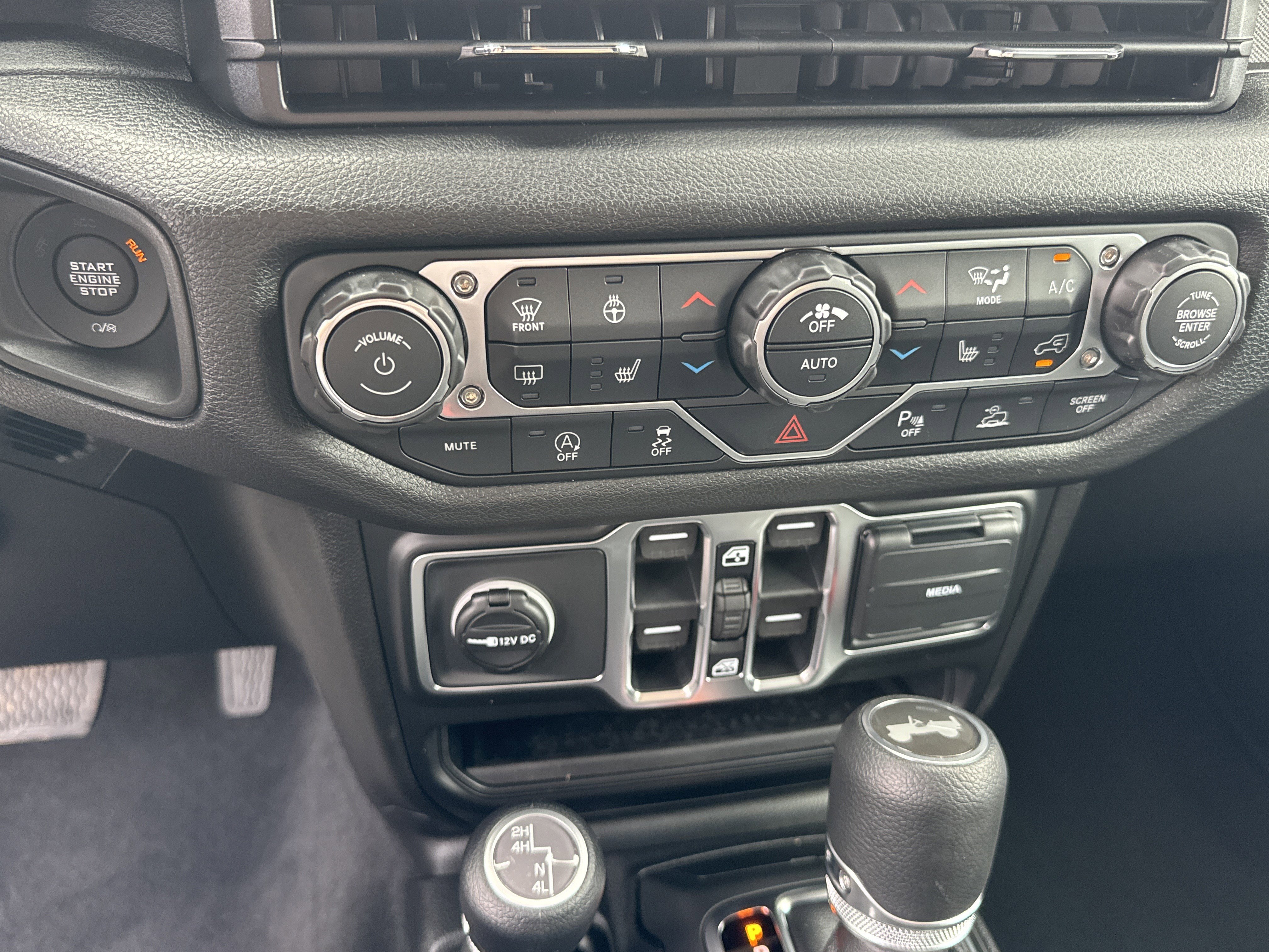 New 2026 Jeep Wrangler Sport S AWD/4WD image 35