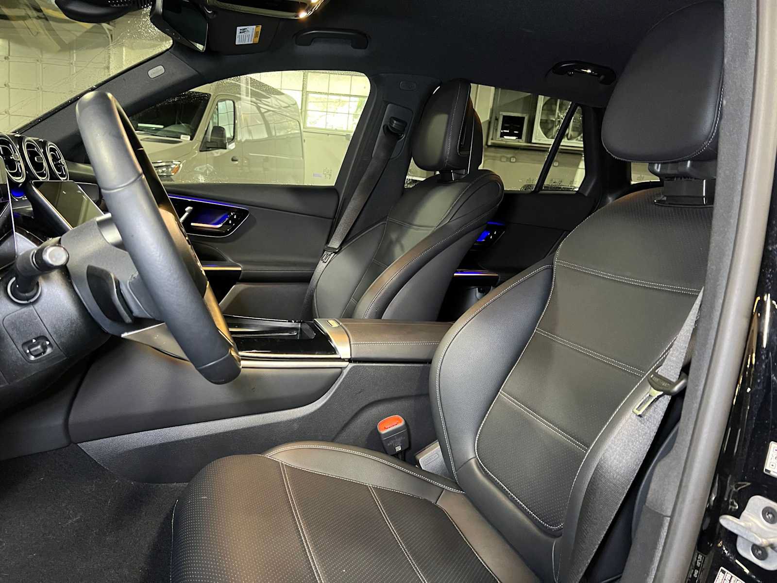 Used 2025 Mercedes-Benz GLC 300 image 58