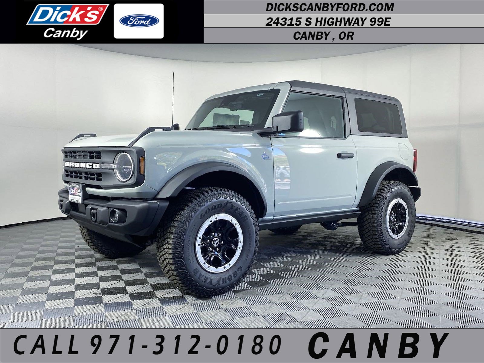 New 2024 Ford Bronco Black Diamond w/ Sasquatch Package
