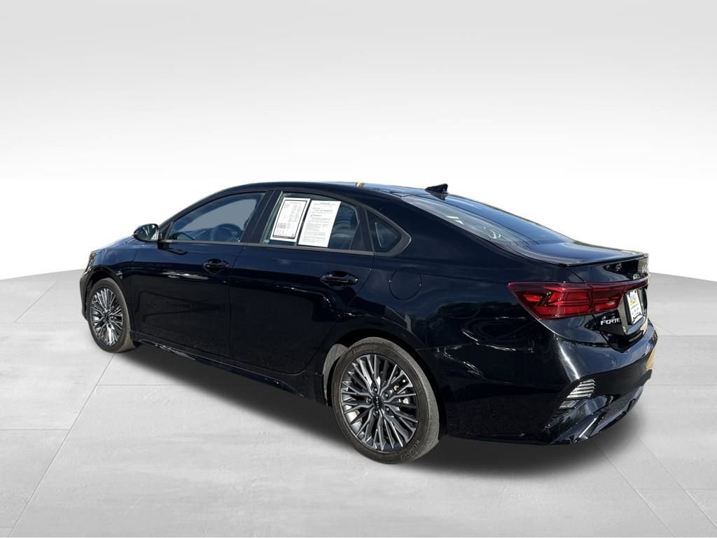 Certified 2023 Kia Forte GT-Line image 7