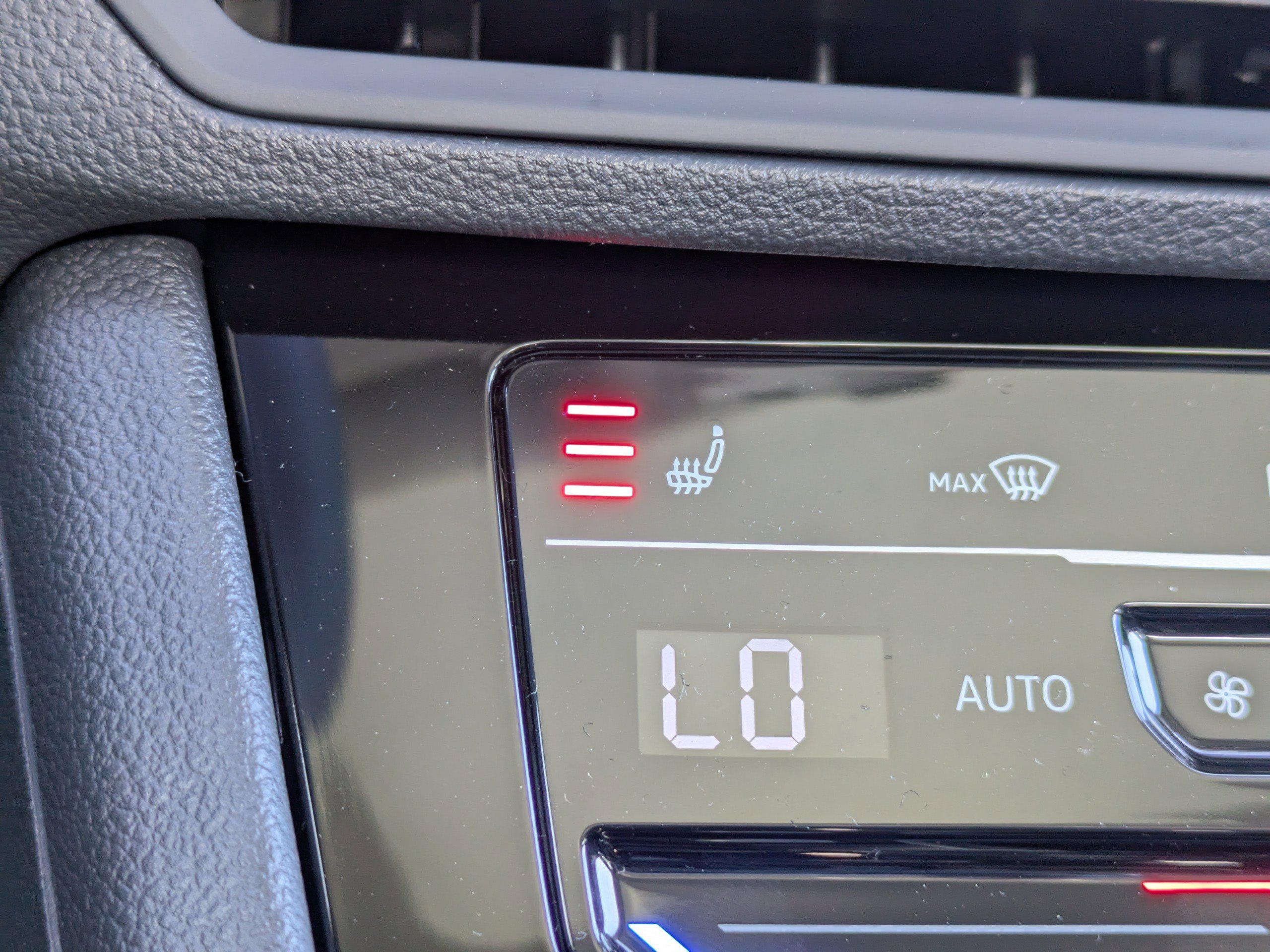 New 2026 Volkswagen Jetta SE FWD image 22
