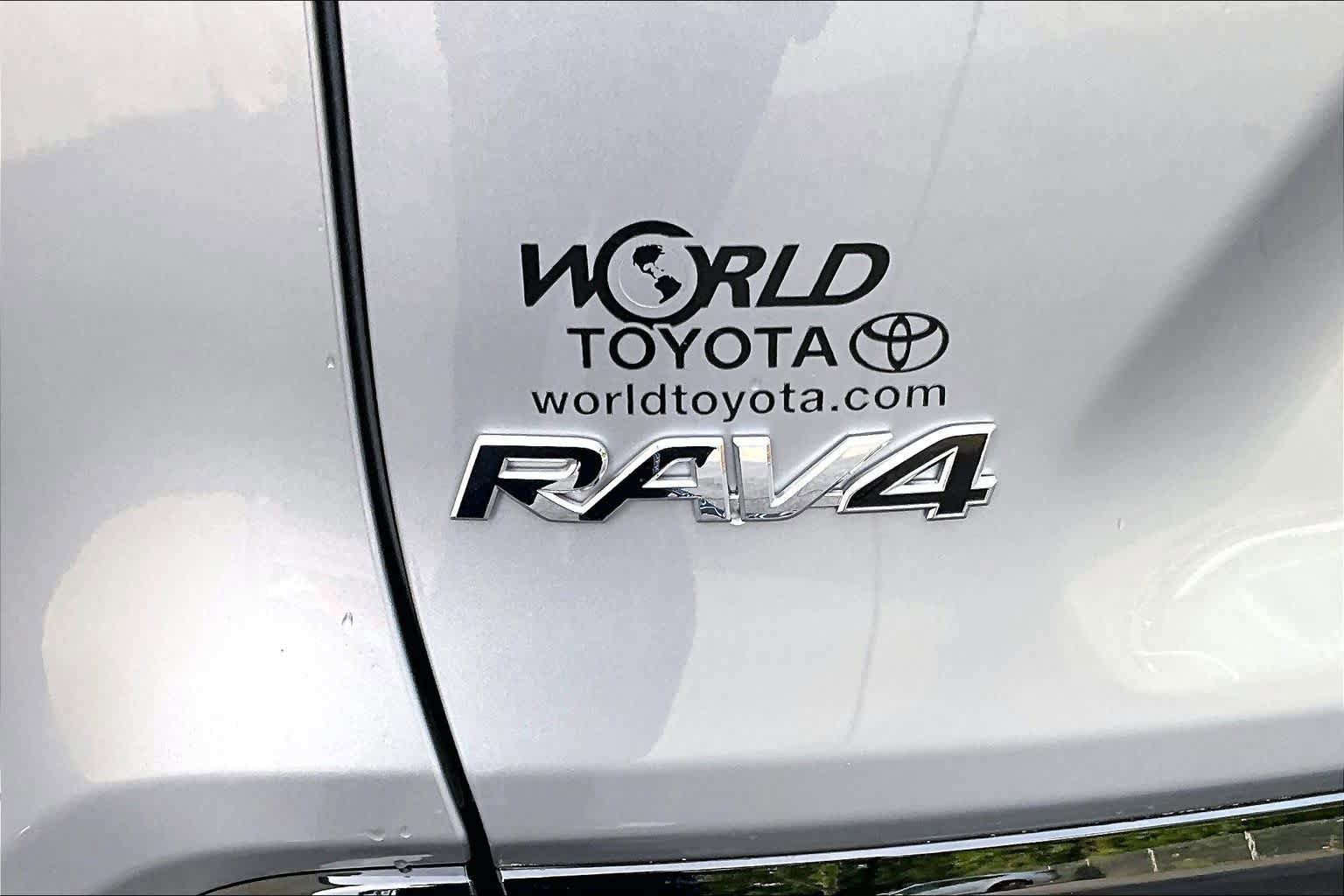 Certified 2025 Toyota RAV4 XSE w/ Advanced Technology Package AWD/4WD image 31