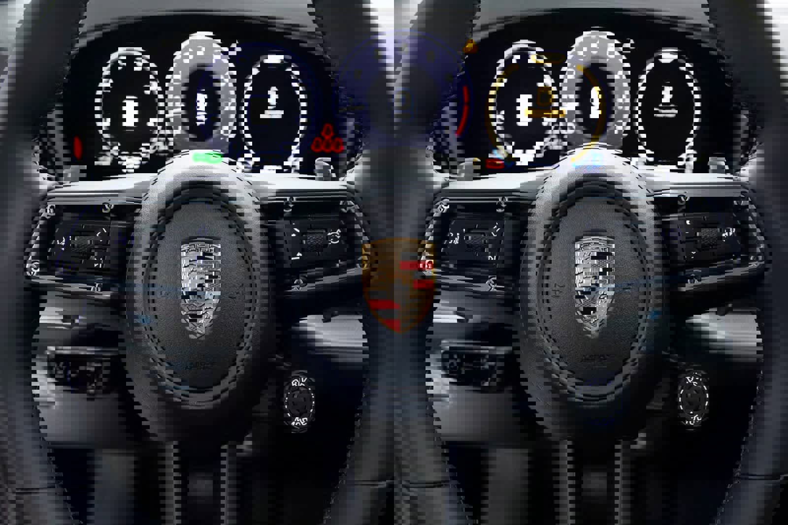 Certified 2025 Porsche Cayenne Coupe image 14