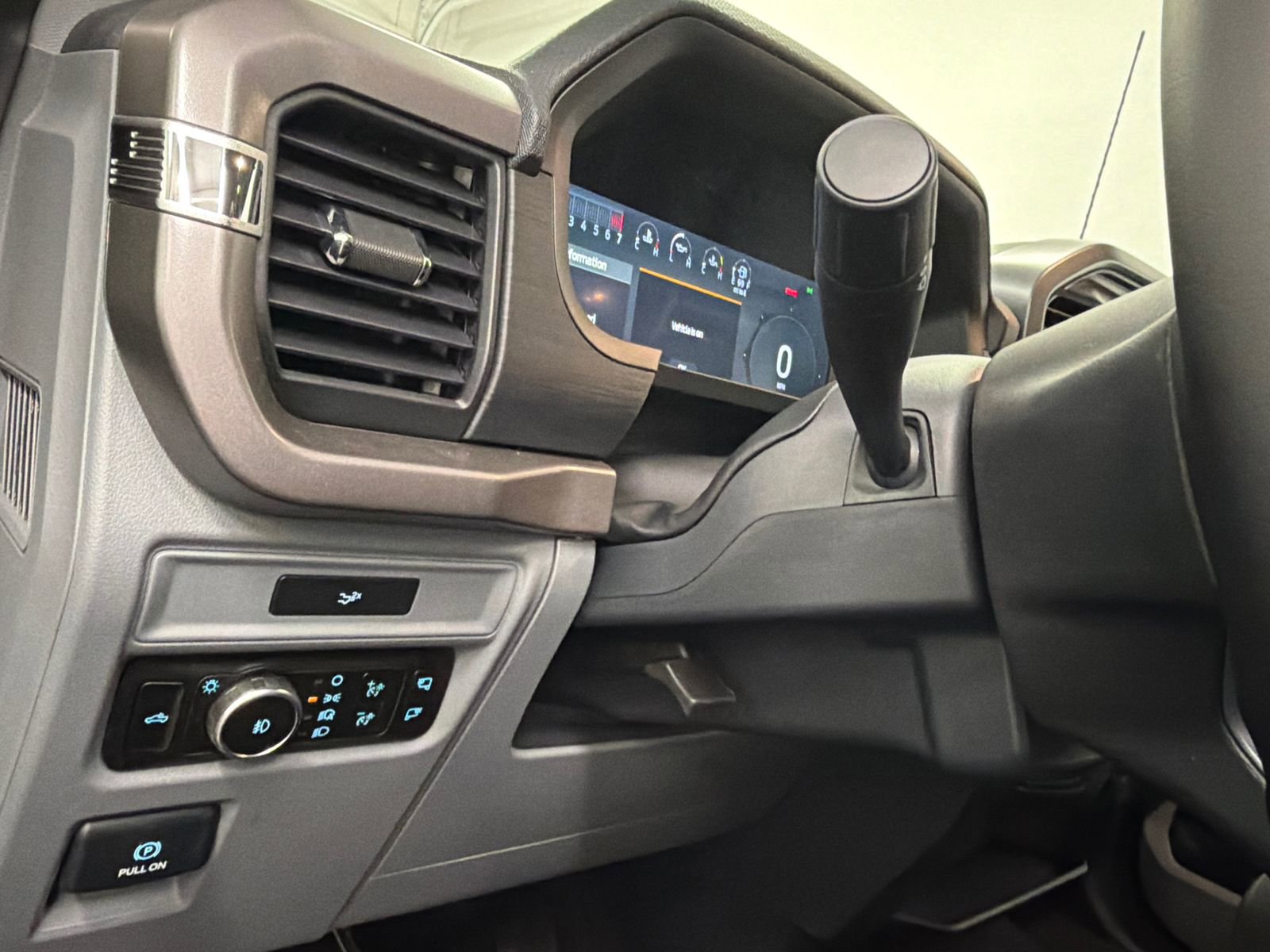 New 2026 Ford F150 XLT w/ Equipment Group 302A MID image 32