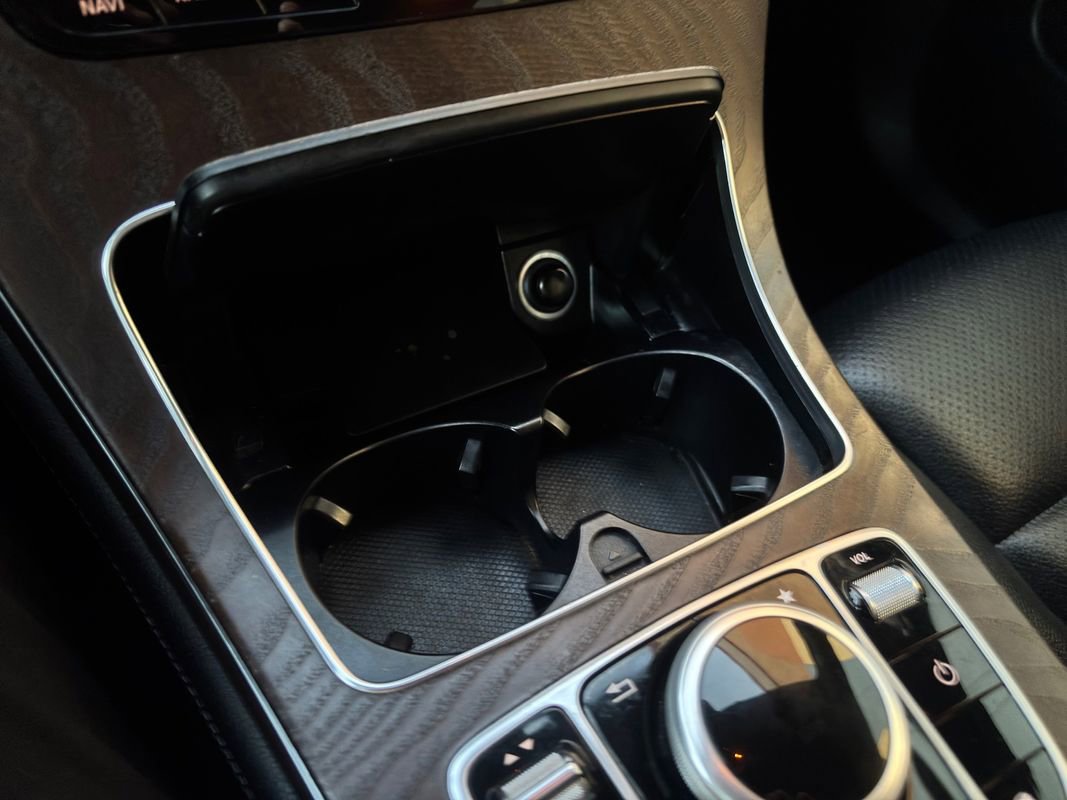 Used 2019 Mercedes-Benz GLC 350e 4MATIC image 39