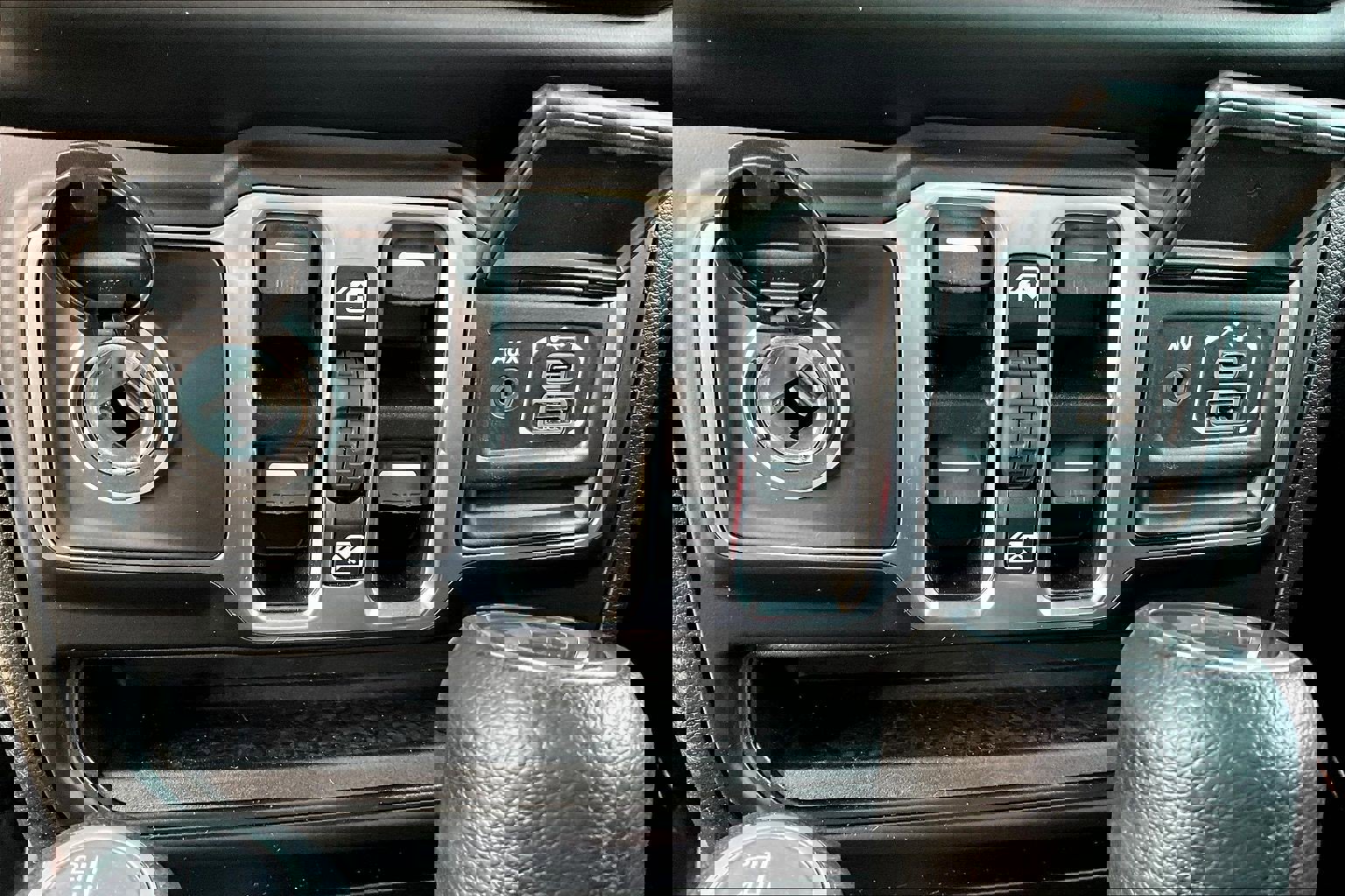 Used 2021 Jeep Wrangler Unlimited Sport image 17