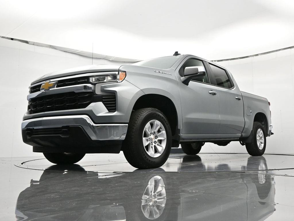Used 2025 Chevrolet Silverado 1500 LT image 41