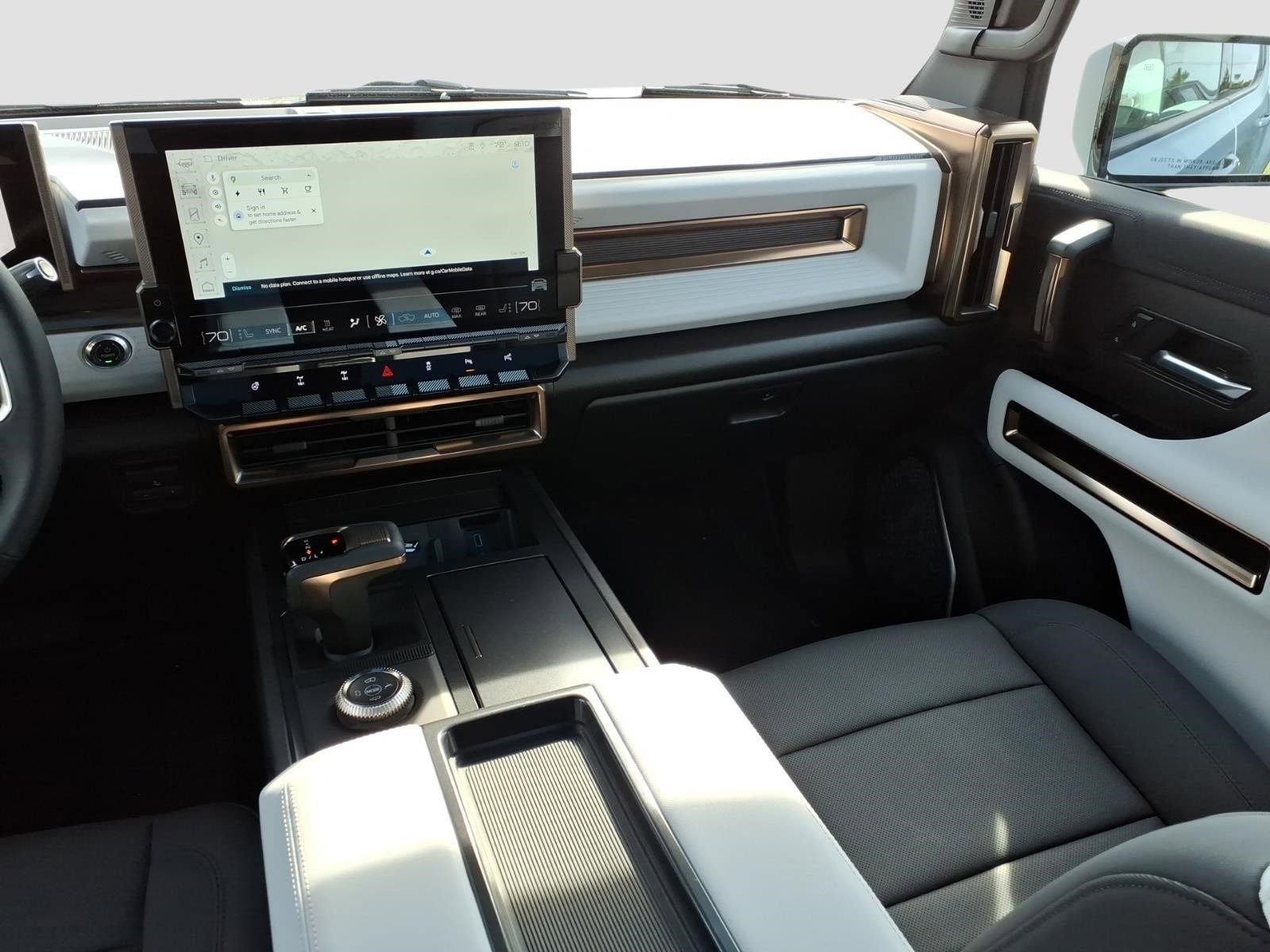 Used 2024 GMC Hummer EV 3X w/ Omega Edition AWD/4WD image 14