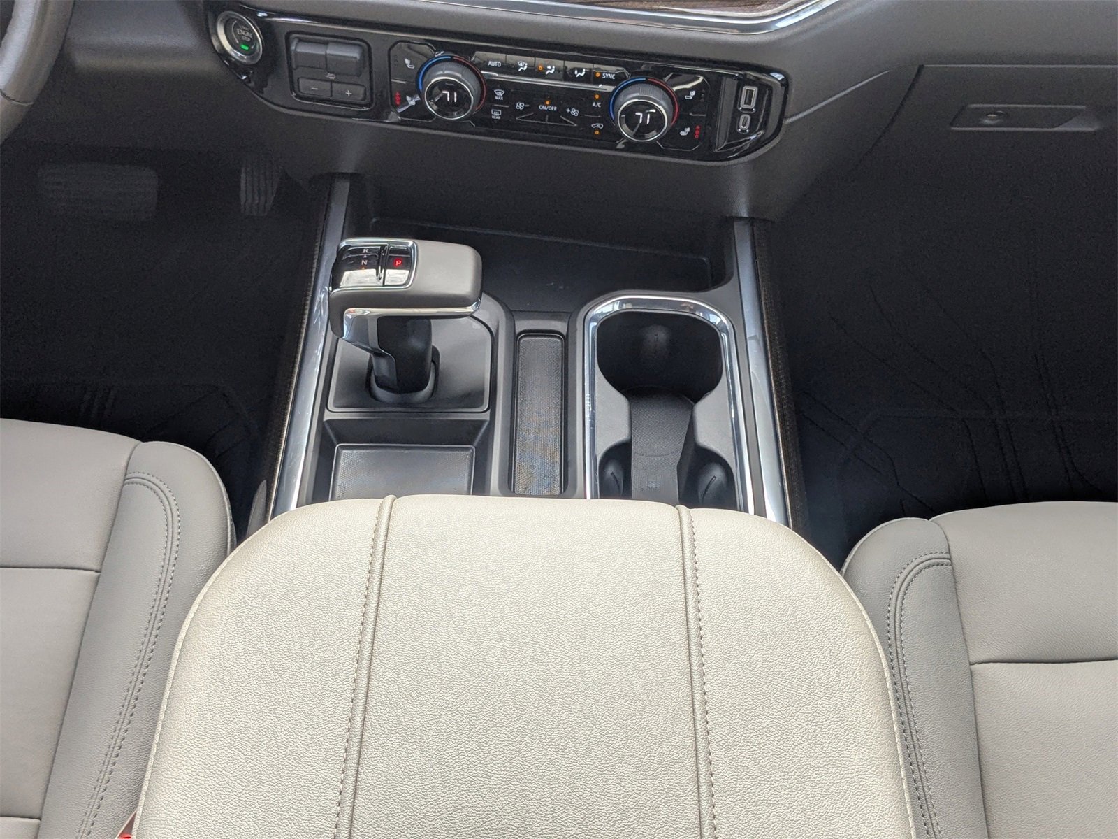 Used 2023 Chevrolet Silverado 1500 RST w/ Convenience Package II image 20