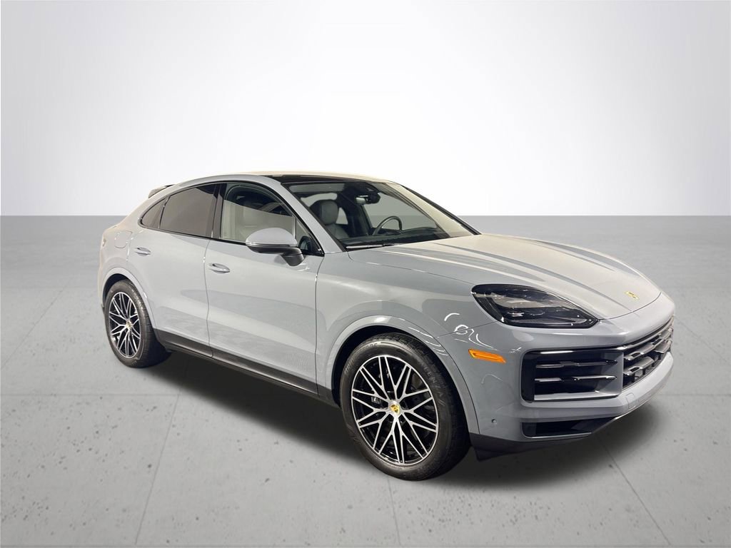 Used 2024 Porsche Cayenne Coupe w/ Premium Package Plus image 4
