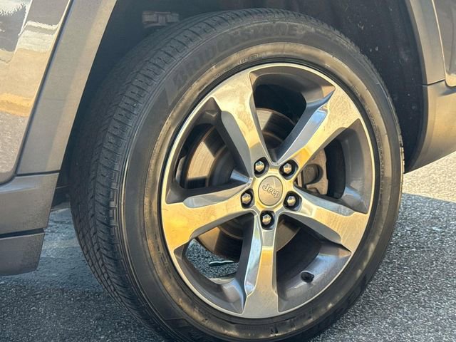 Used 2022 Jeep Grand Cherokee L Limited AWD/4WD image 42