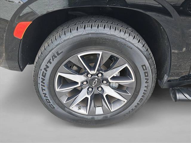 Used 2022 Chevrolet Suburban Z71 w/ Luxury Package AWD/4WD image 24