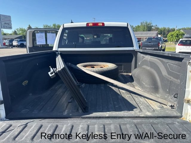 Used 2019 RAM 1500 Express w/ Wheel & Sound Group AWD/4WD image 30