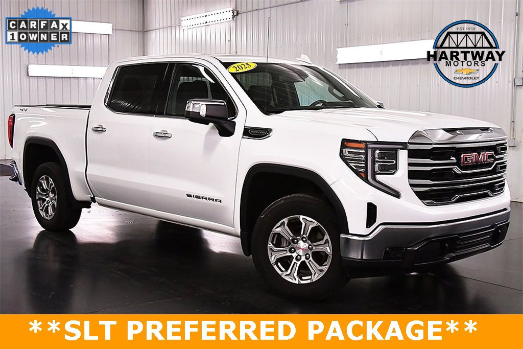Used 2025 GMC Sierra 1500 SLT image 1