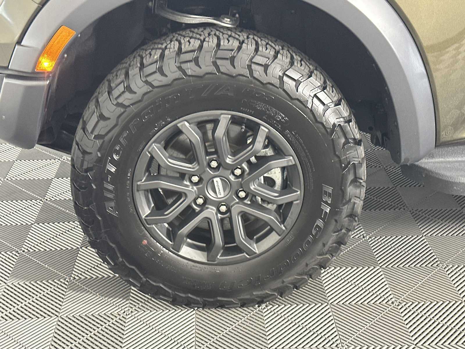 Used 2025 Ford Ranger Raptor AWD/4WD image 15