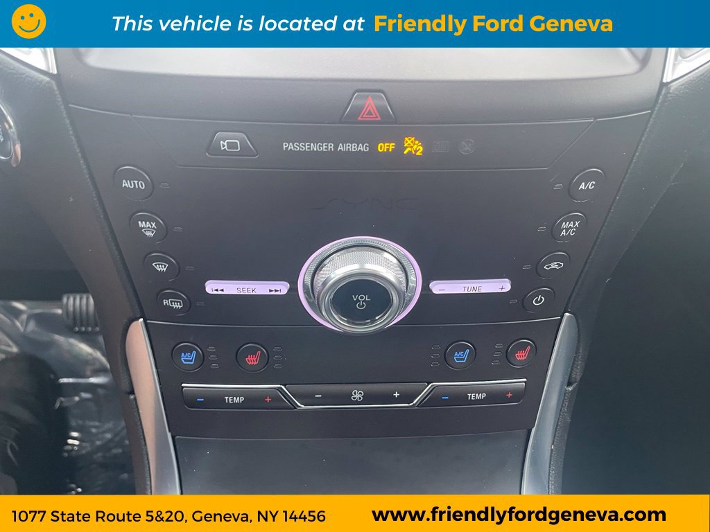 Used 2020 Ford Edge Titanium w/ Equipment Group 301A AWD/4WD image 24