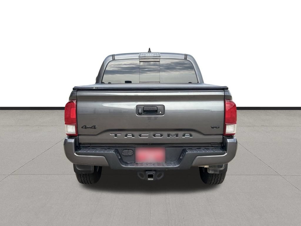 Used 2022 Toyota Tacoma SR5 w/ Technology Package AWD/4WD image 6
