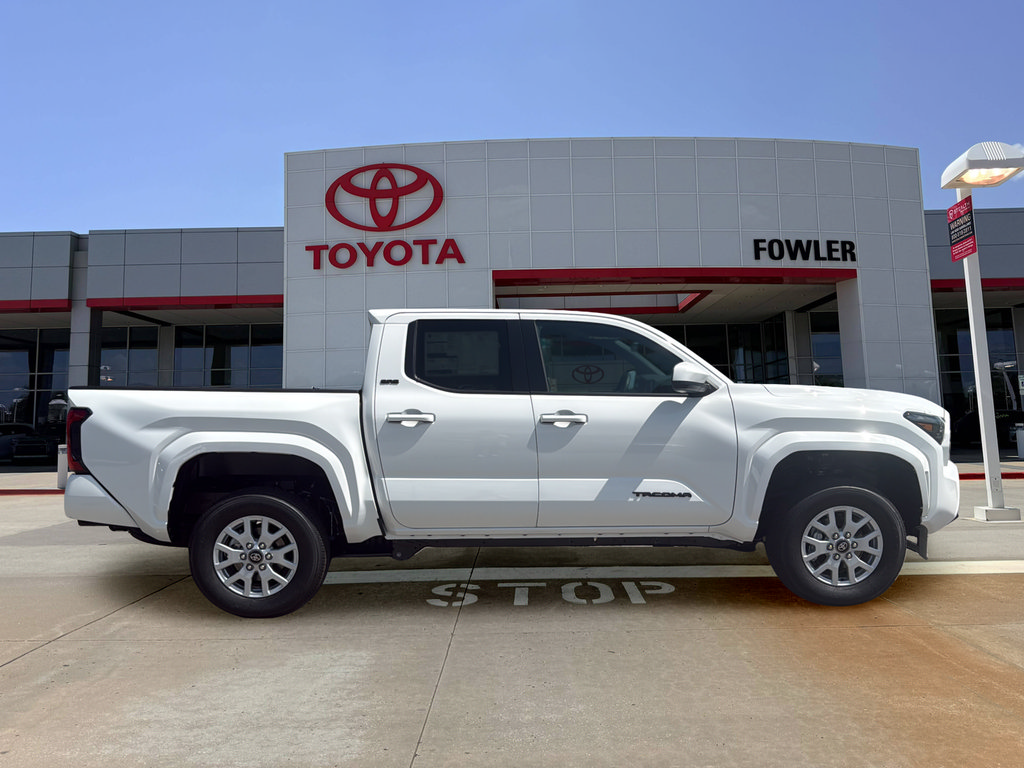 New 2026 Toyota Tacoma SR5 RWD image 6