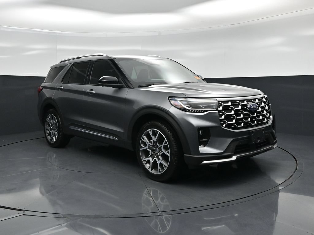 Certified 2025 Ford Explorer Platinum w/ Ultimate Package AWD/4WD image 60