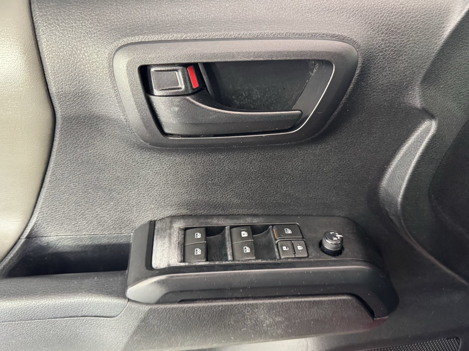 Certified 2021 Toyota Tacoma SR w/ SR Convenience Package RWD image 14