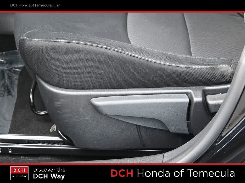 Used 2025 Nissan Sentra SV FWD image 17