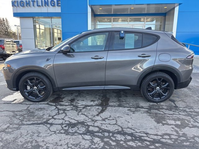 Used 2024 Dodge Hornet R/T Plus w/ R/T Blacktop Package image 7