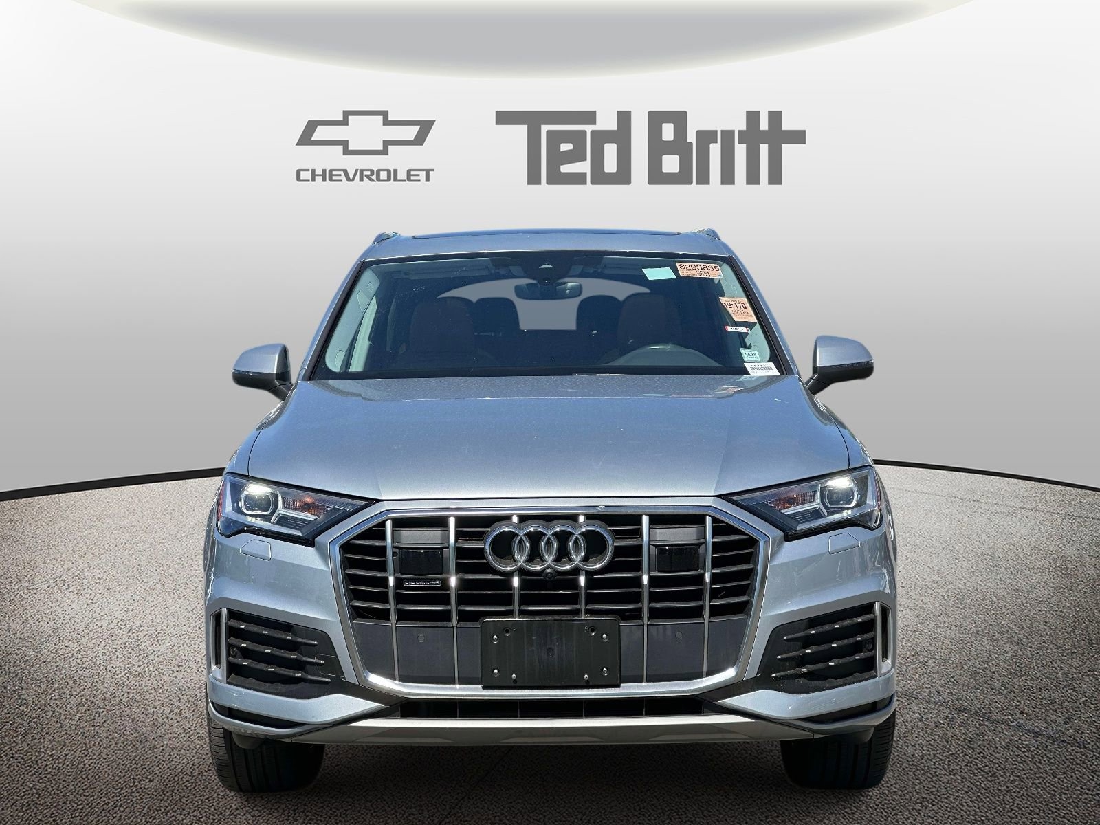 Used 2023 Audi Q7 2.0T Premium Plus w/ Premium Plus Package AWD/4WD image 2