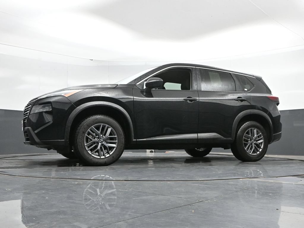 Used 2024 Nissan Rogue S AWD/4WD image 44