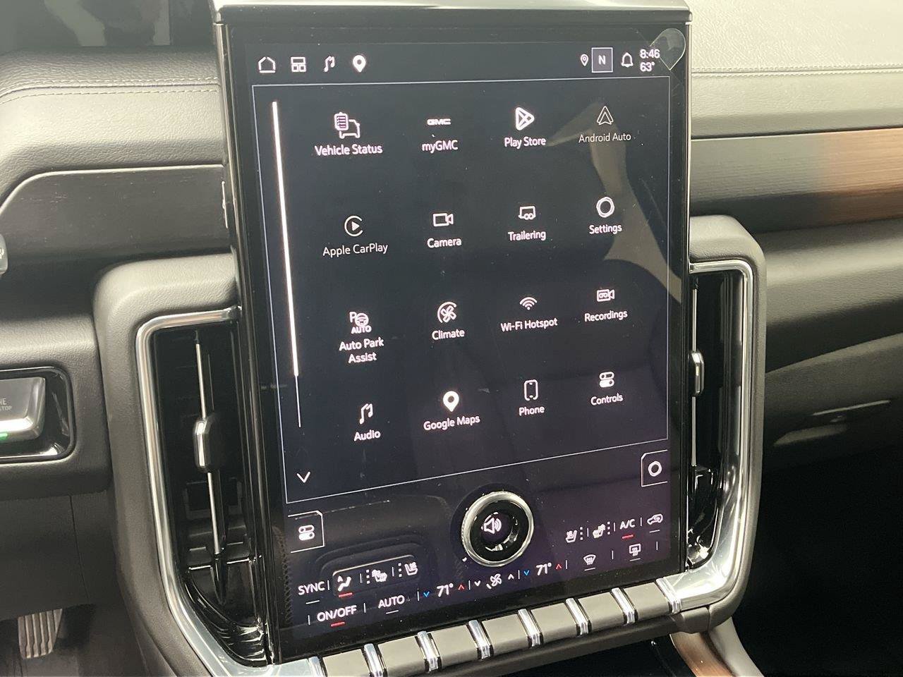 Certified 2025 GMC Yukon Denali w/ Sun & Power Step Package AWD/4WD image 22
