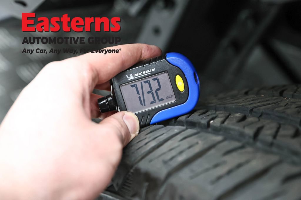 Used 2025 Jeep Wrangler Unlimited Sahara AWD/4WD image 25