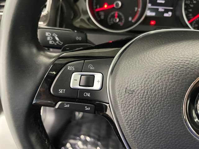Used 2015 Volkswagen Golf SEL FWD image 16
