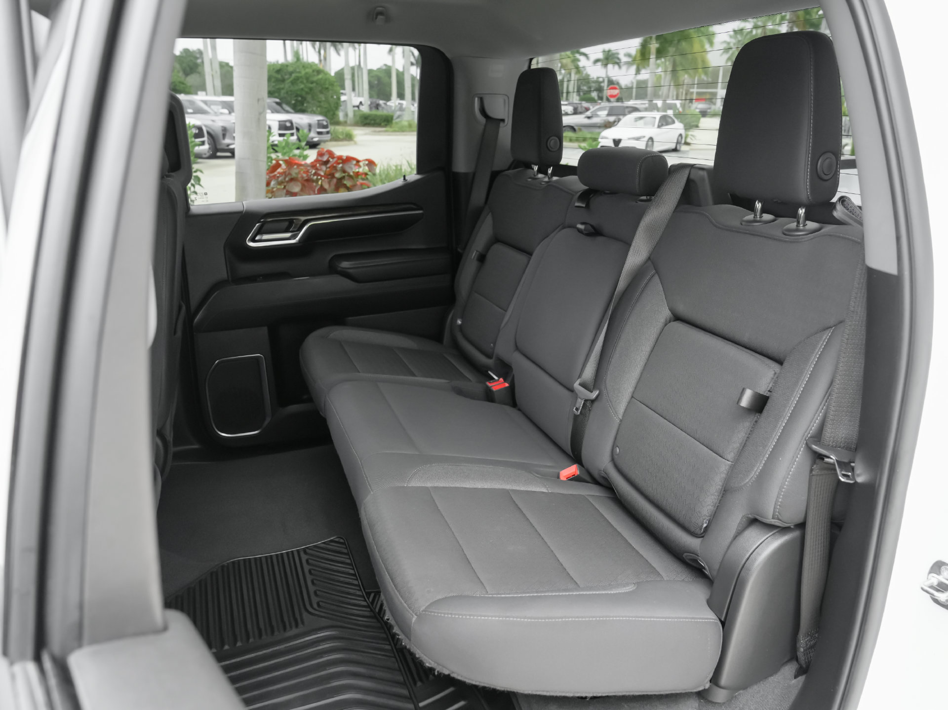 Used 2024 GMC Sierra 1500 Elevation AWD/4WD image 32