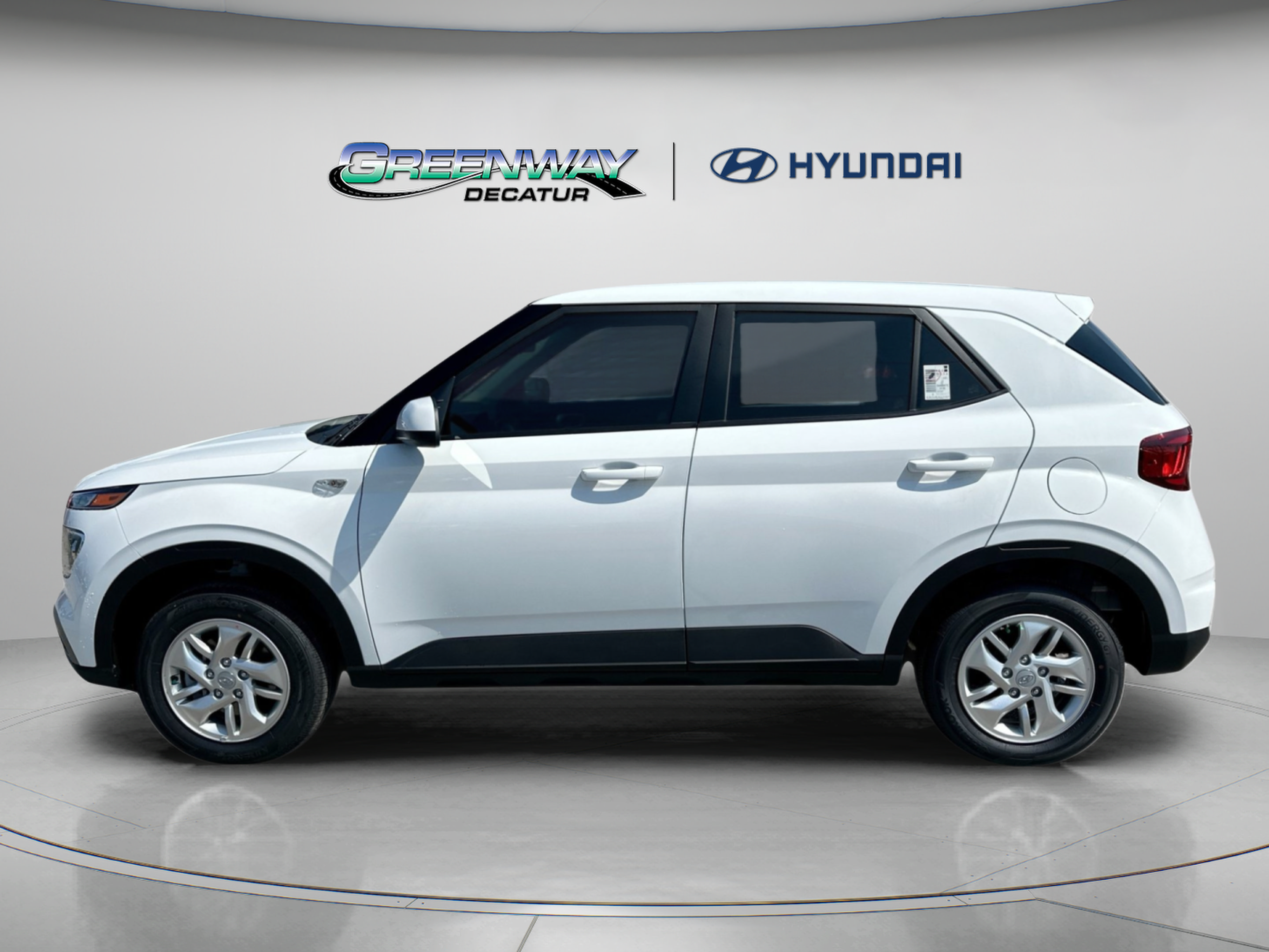 New 2026 Hyundai Venue SE FWD image 5
