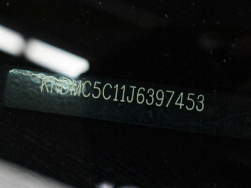 Used 2018 Kia Sedona EX image 34