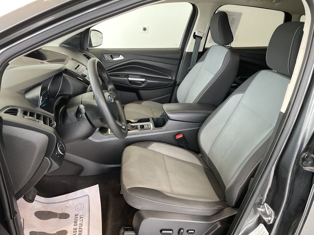 Used 2018 Ford Escape SE image 7