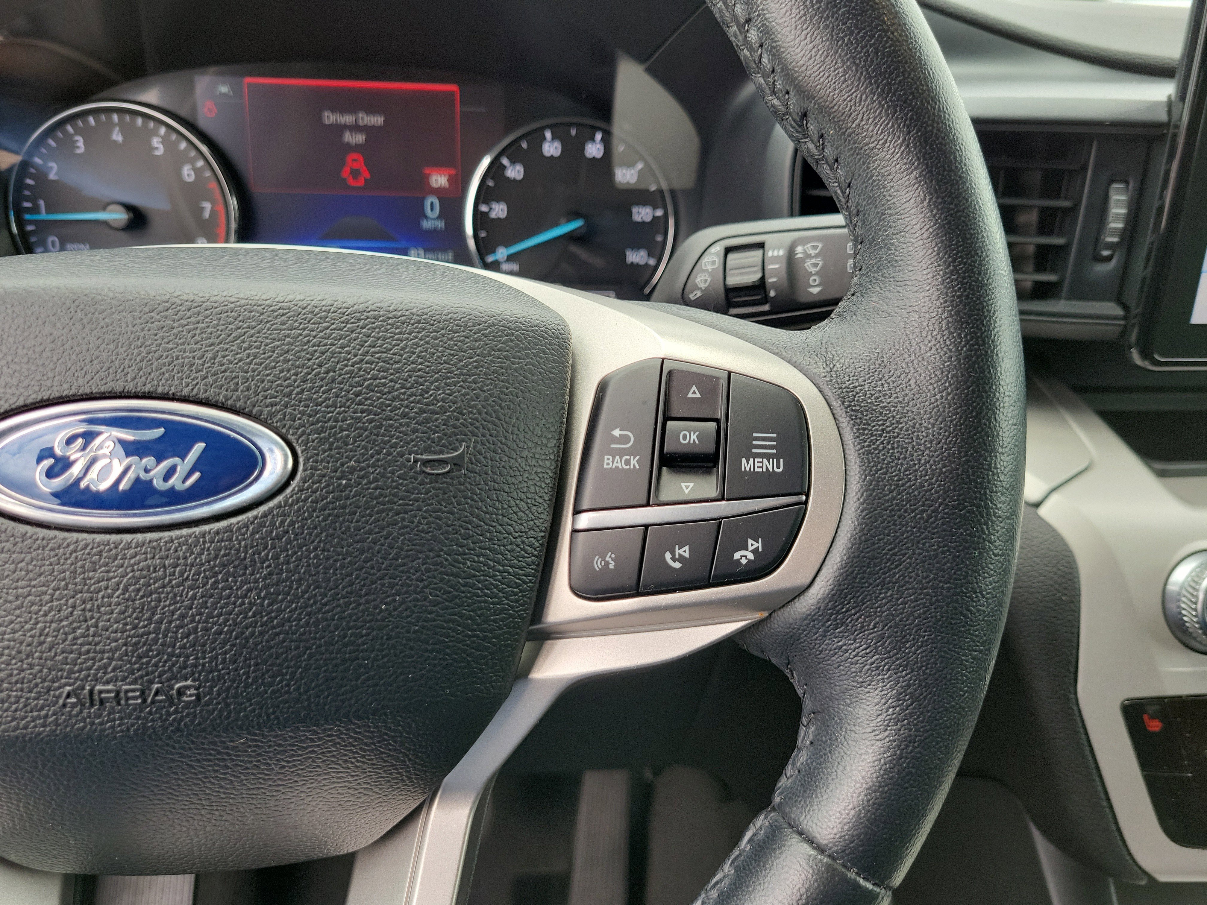 Used 2024 Ford Explorer XLT RWD image 23