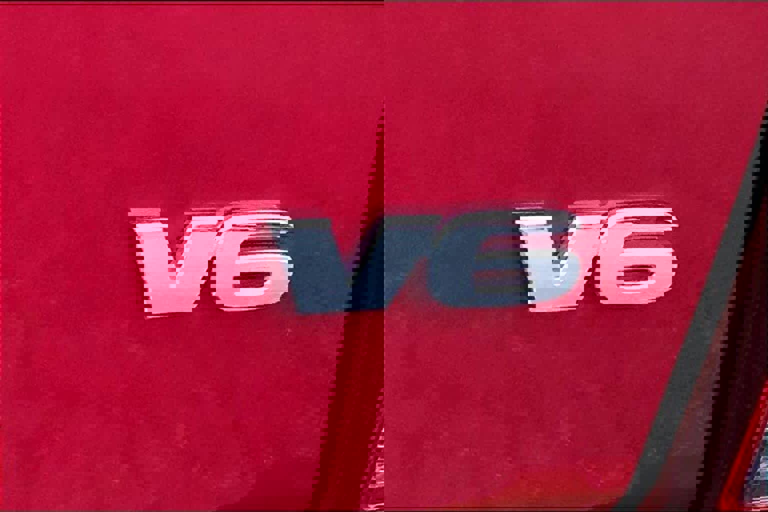 Used 2023 Toyota Tacoma SR5 w/ Technology Package image 10