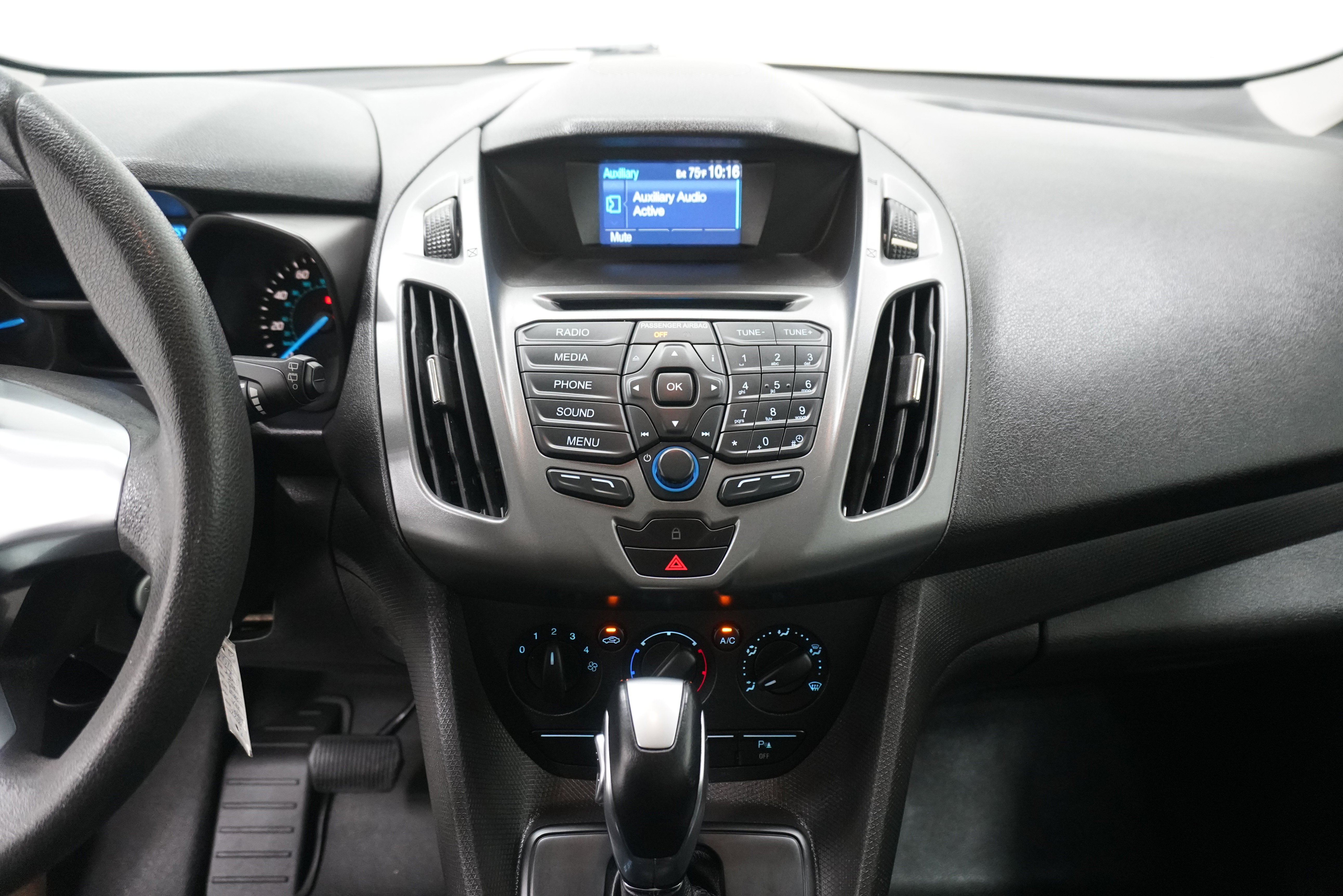 Used 2015 Ford Transit Connect XL image 14