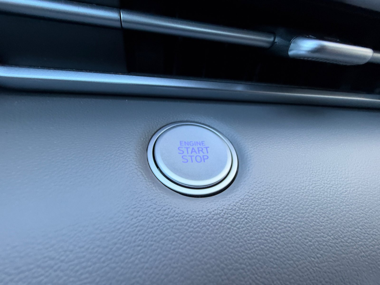 Certified 2025 Hyundai Elantra Sport FWD image 30