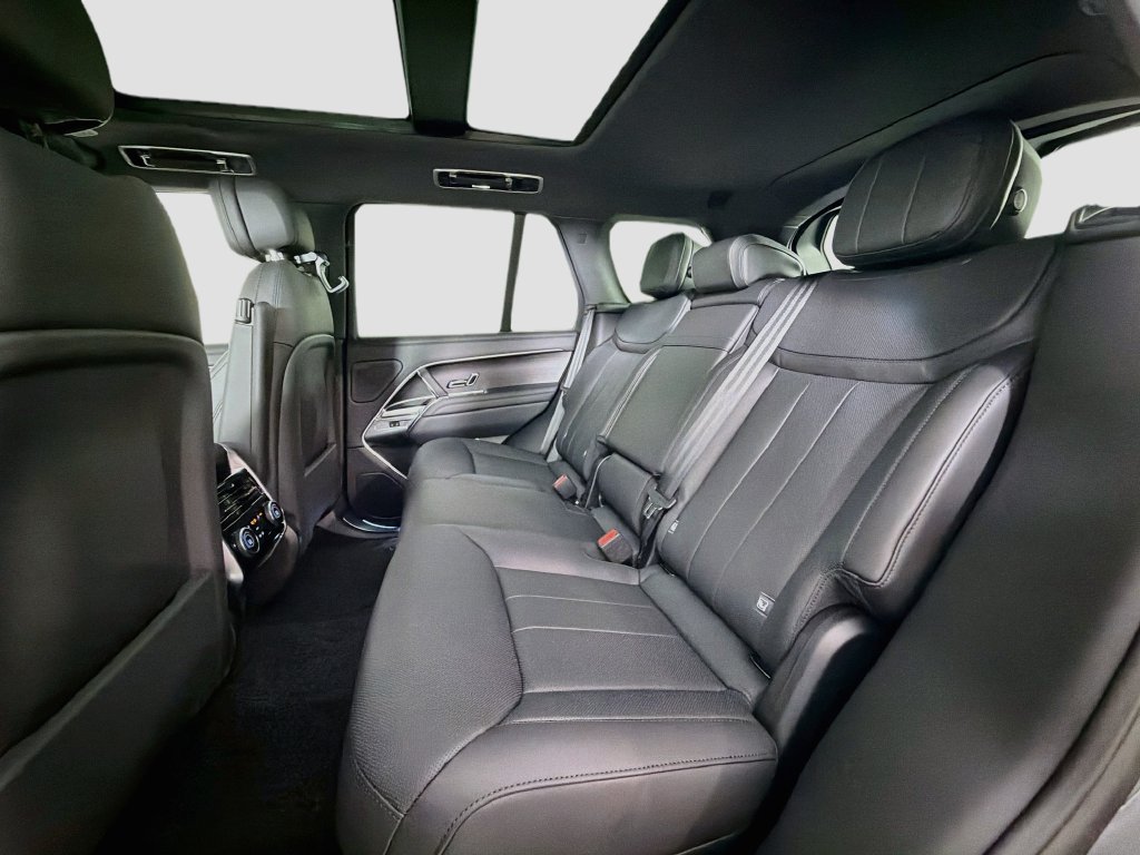 New 2027 Land Rover Range Rover SE AWD/4WD image 26