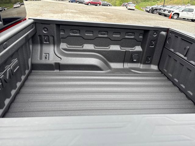 New 2026 GMC Canyon AT4 w/ Technology Plus Package AWD/4WD image 4