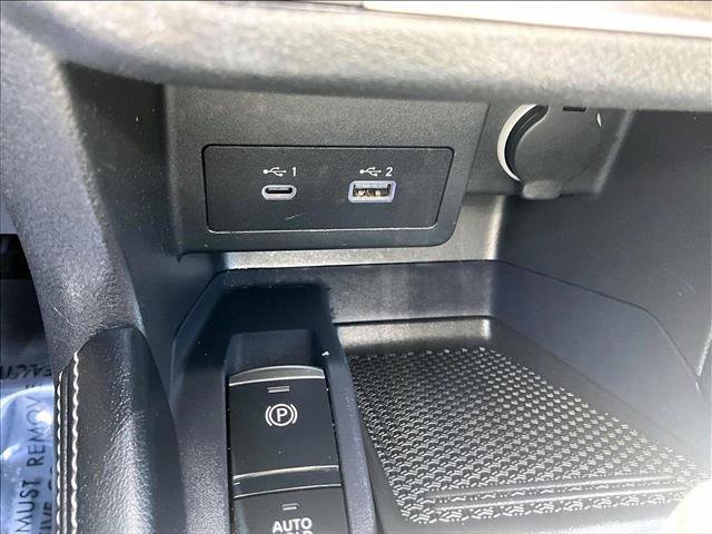 Used 2023 Nissan Kicks SV FWD image 25