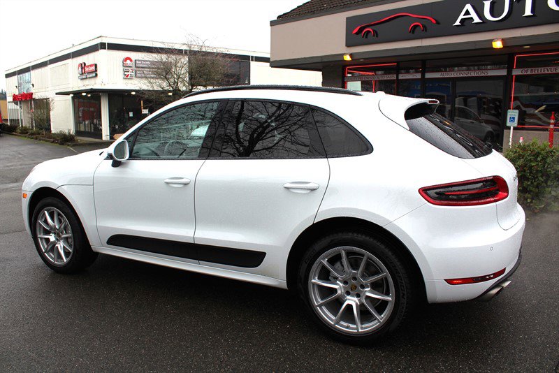 Used 2017 Porsche Macan S AWD/4WD image 3