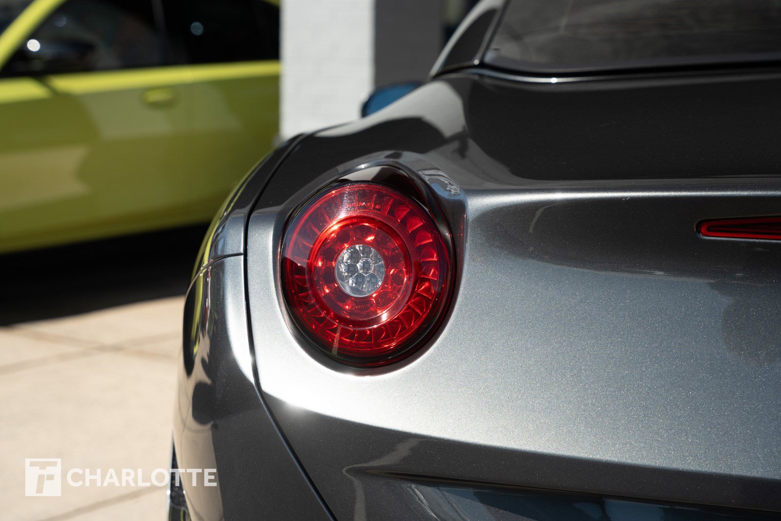 Used 2016 Ferrari California T image 14